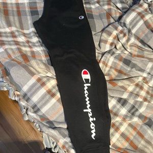 chanpion joggers